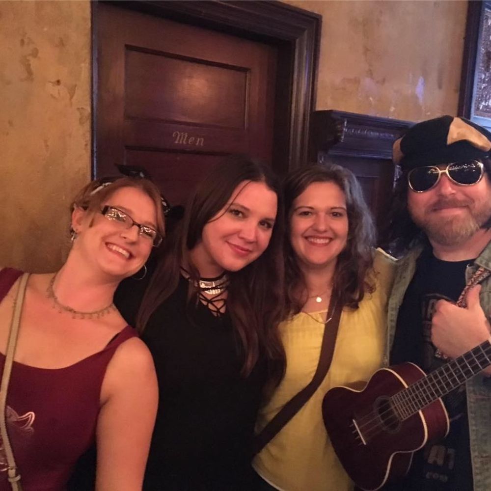 Meet your Posher, Erin